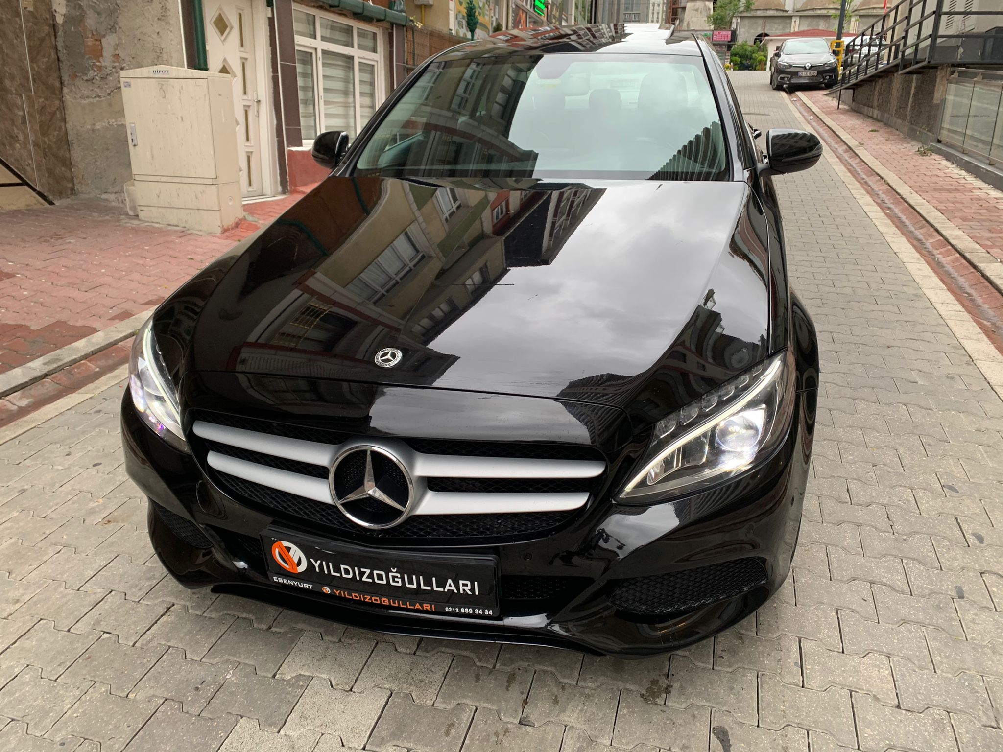 MERCEDES BENZ C200 D MODEL 2017