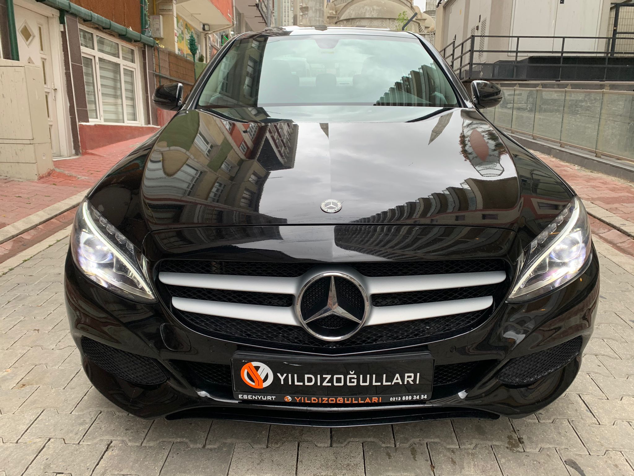 MERCEDES BENZ C200 D MODEL 2017