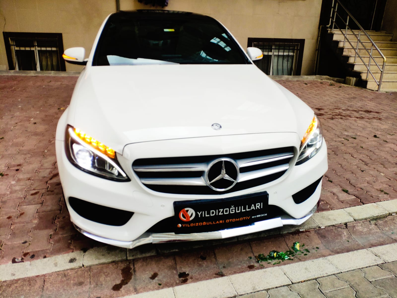 MERCEDES C200 d AMG İMZALI SERİ